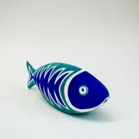 Photo of SCC090, Turquoise fish with blue spine pattern